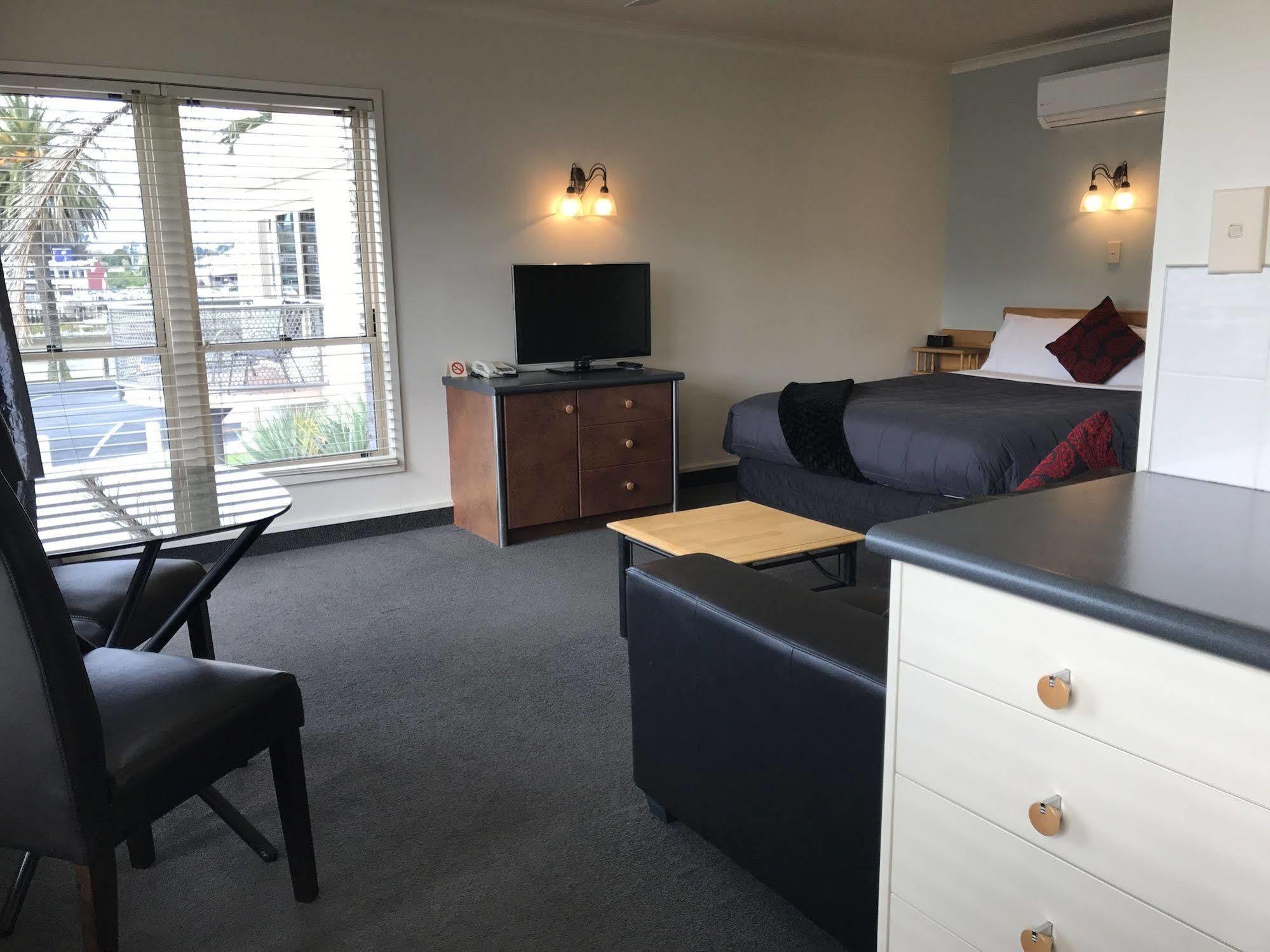 Pacific Harbour Motor Inn Gisborne Buitenkant foto