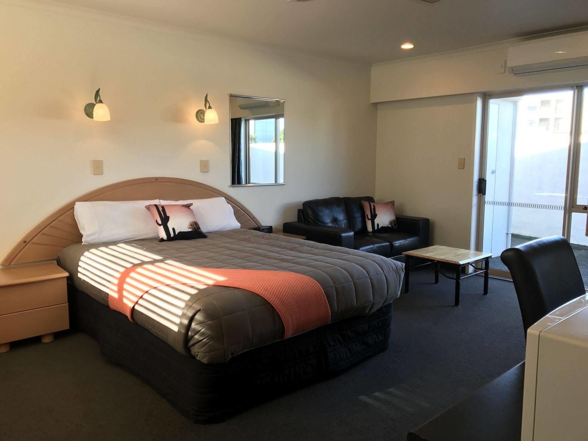 Pacific Harbour Motor Inn Gisborne Buitenkant foto